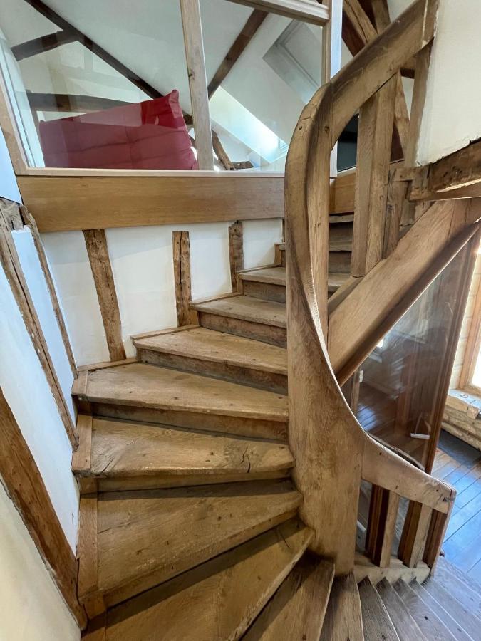 Suite Mana Ohana - Luxe Et Authenticite A 2 Pas De La Place Ducale Avec Parking Prive Charleville-Mézières エクステリア 写真