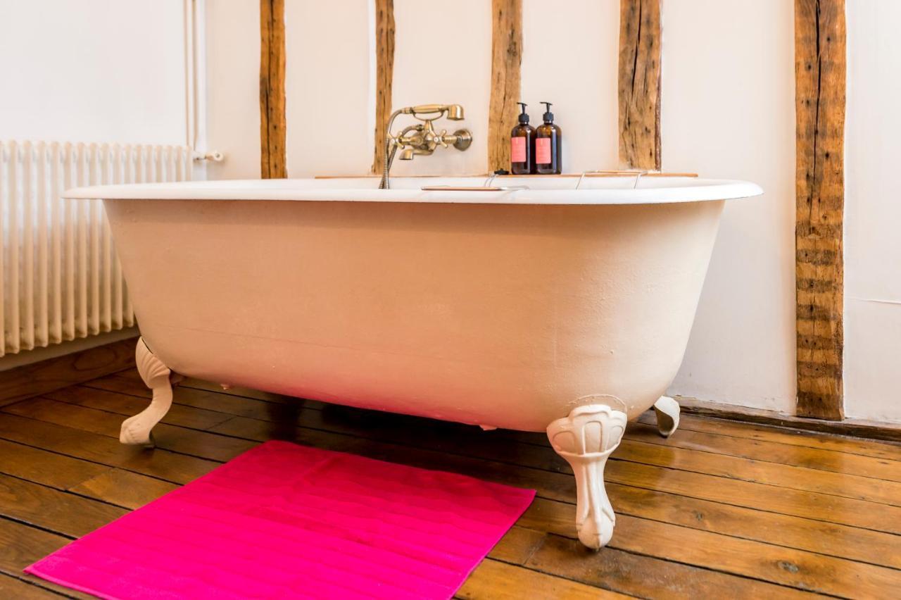 Suite Mana Ohana - Luxe Et Authenticite A 2 Pas De La Place Ducale Avec Parking Prive Charleville-Mézières エクステリア 写真