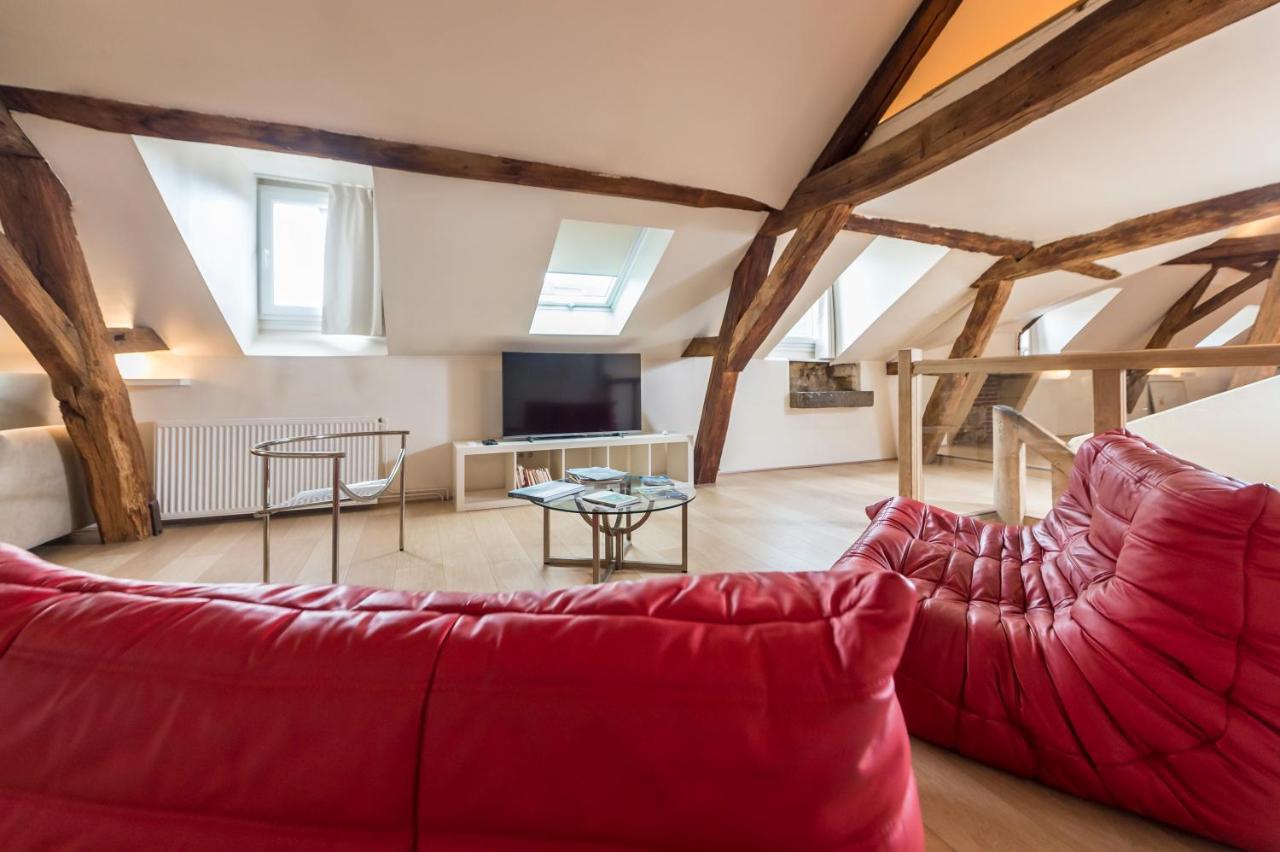 Suite Mana Ohana - Luxe Et Authenticite A 2 Pas De La Place Ducale Avec Parking Prive Charleville-Mézières エクステリア 写真